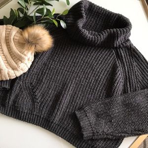 moon & madison Grey Knit Cropped Cowl Neck Sweater